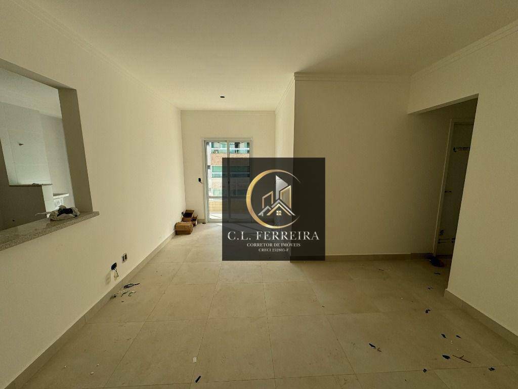 Apartamento à venda com 3 quartos, 81m² - Foto 2