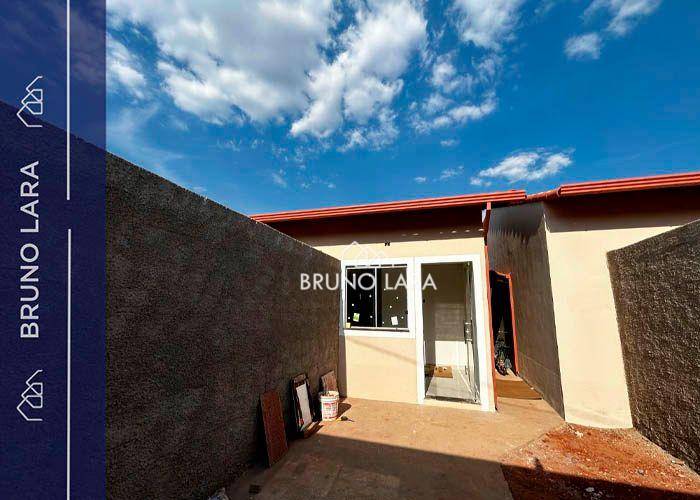 Casa, 2 quartos, 54 m² - Foto 1