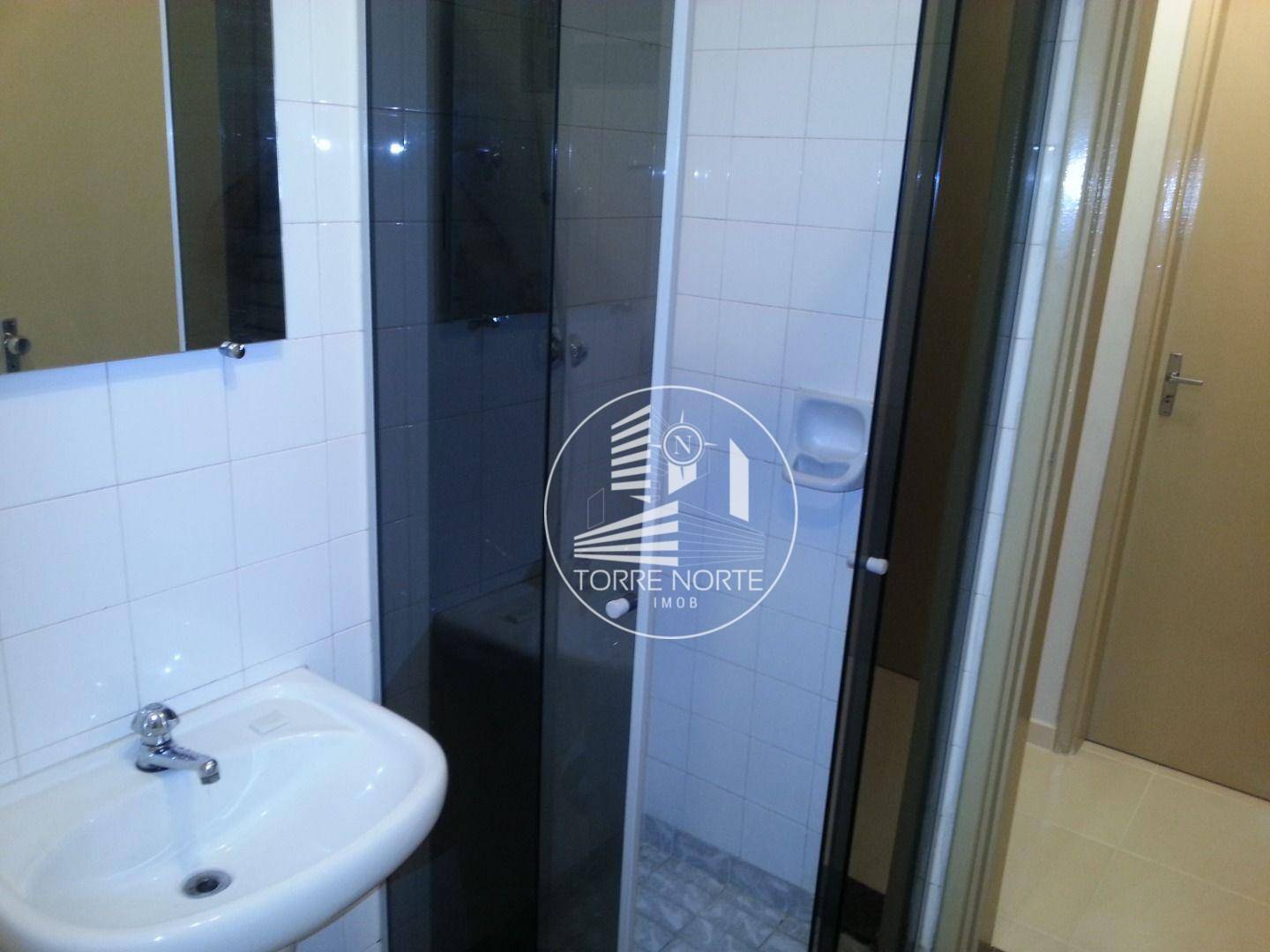 Apartamento à venda com 2 quartos, 68m² - Foto 31