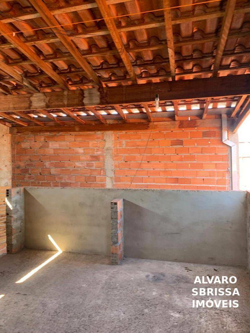 Casa à venda com 2 quartos, 94m² - Foto 6