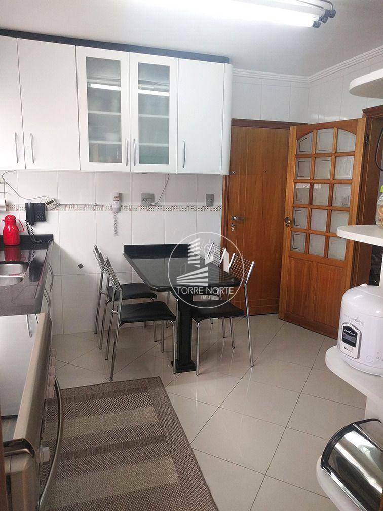 Apartamento à venda com 3 quartos, 125m² - Foto 2