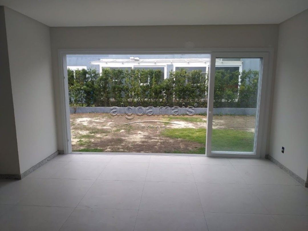 Casa de Condomínio à venda com 4 quartos, 260m² - Foto 6