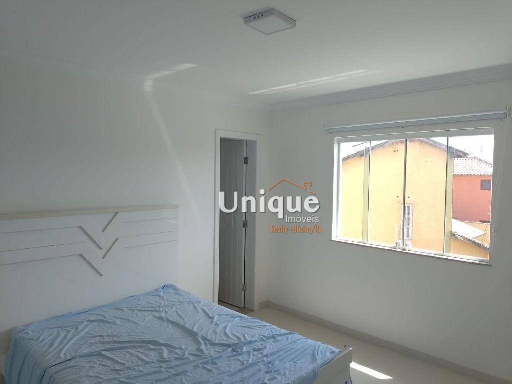 Casa à venda com 4 quartos, 200m² - Foto 19