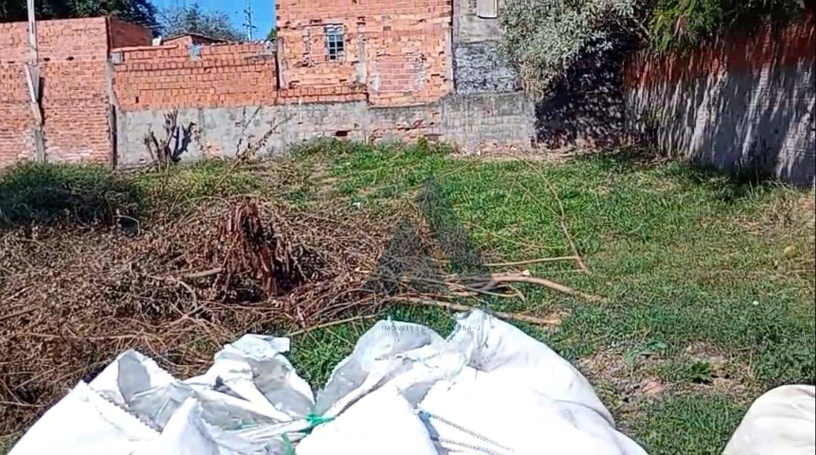 Terreno, 235 m² - Foto 1