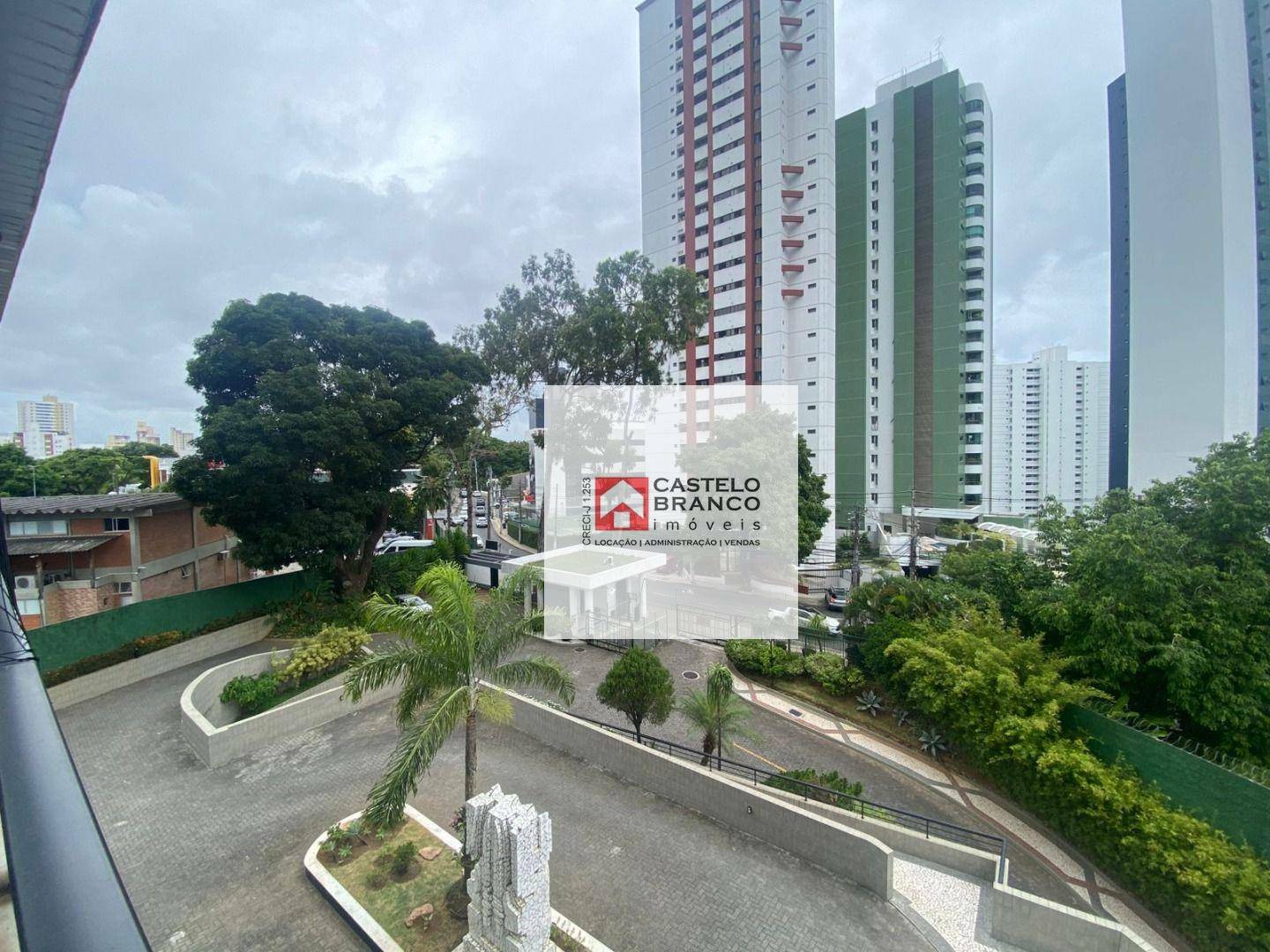 Apartamento à venda com 4 quartos, 243m² - Foto 5