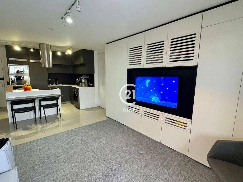 Apartamento à venda com 2 quartos, 83m² - Foto 4