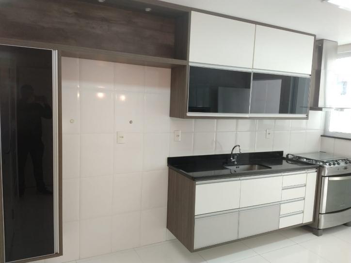 Apartamento para alugar com 3 quartos, 100m² - Foto 5