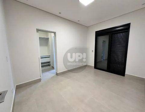 Casa de Condomínio à venda com 3 quartos, 169m² - Foto 4