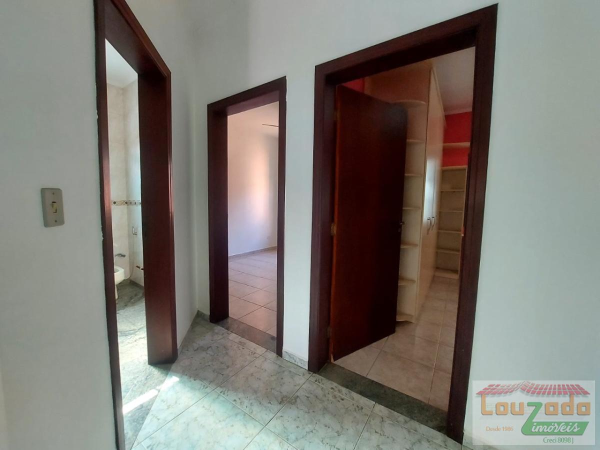 Sobrado à venda com 4 quartos, 340m² - Foto 7