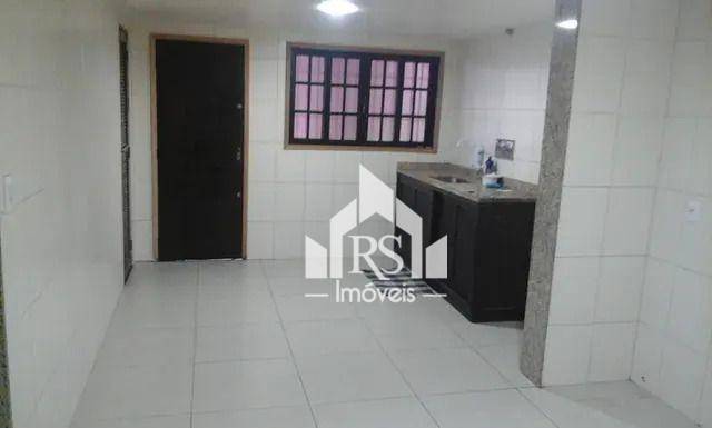 Casa à venda com 3 quartos, 168m² - Foto 3