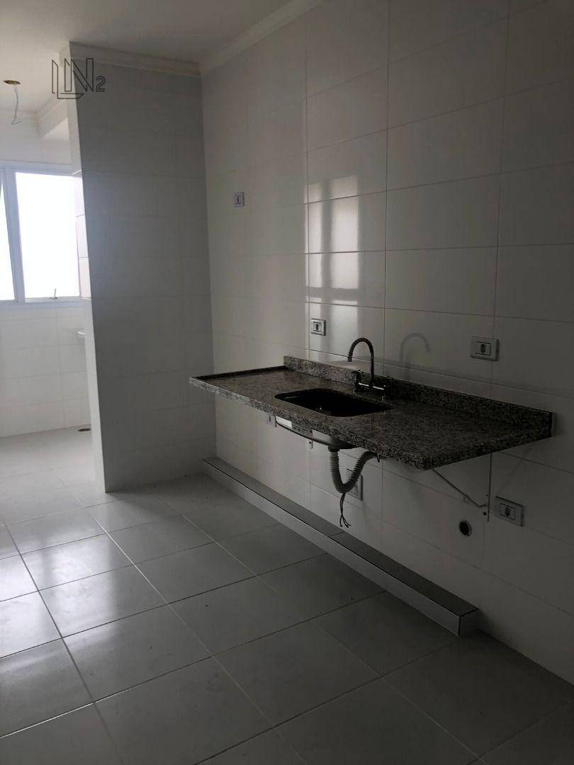 Apartamento à venda com 3 quartos, 101m² - Foto 4