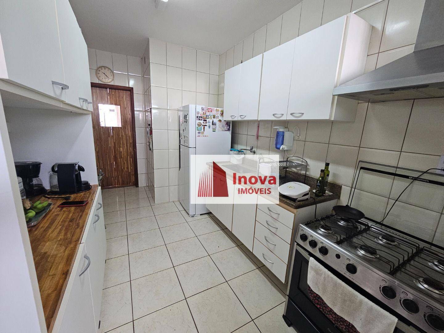 Apartamento à venda com 2 quartos, 90m² - Foto 19