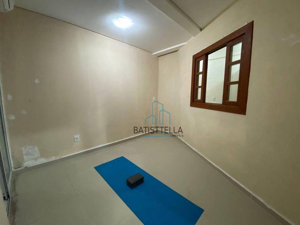 Apartamento à venda com 2 quartos, 70m² - Foto 13