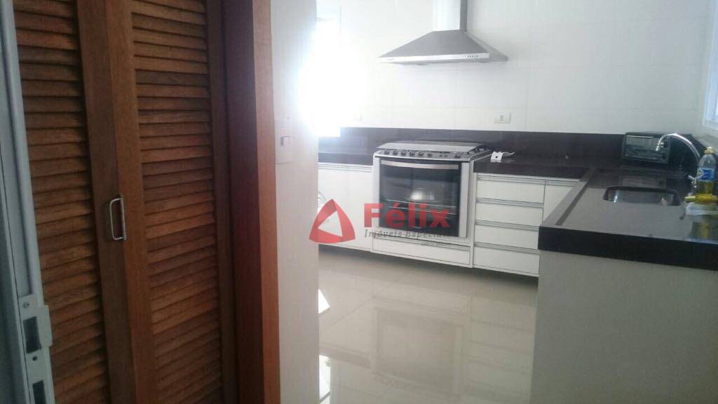 Sobrado à venda com 3 quartos, 250m² - Foto 12