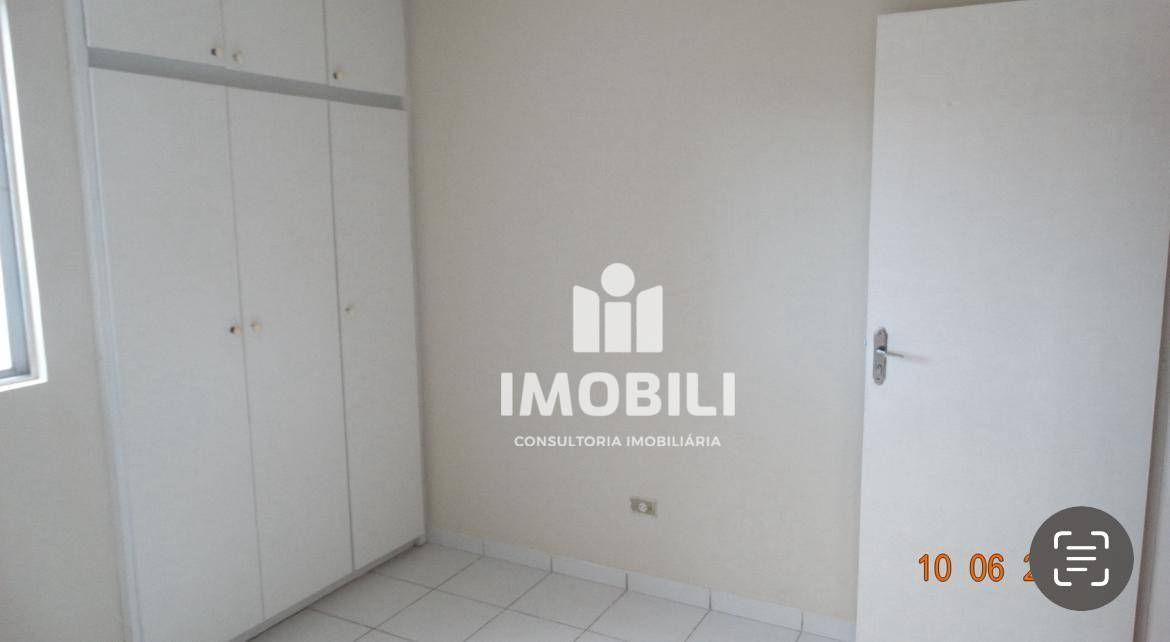 Apartamento à venda com 3 quartos, 76m² - Foto 9