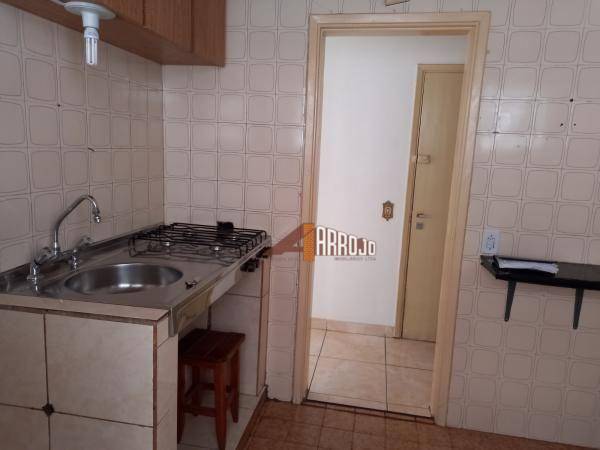 Apartamento à venda com 2 quartos, 56m² - Foto 8