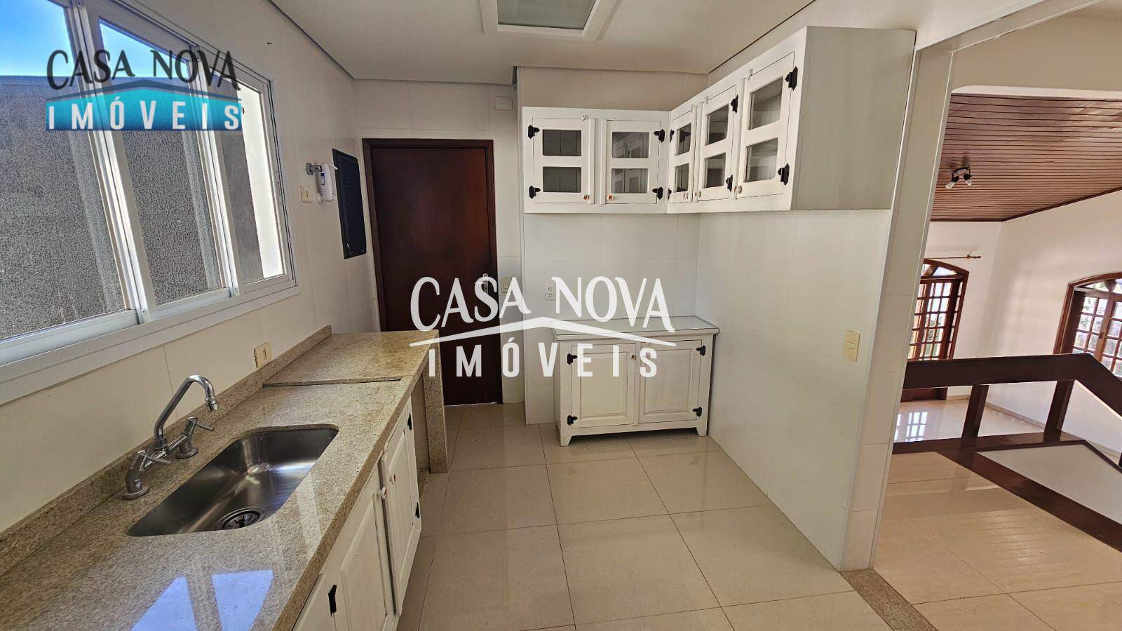 Casa de Condomínio para alugar com 4 quartos, 192m² - Foto 11