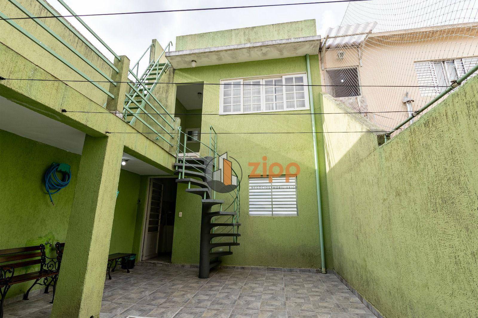 Sobrado à venda com 3 quartos, 200m² - Foto 32