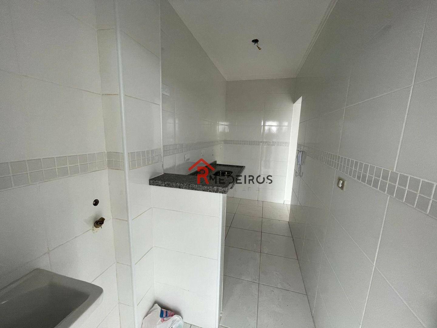 Apartamento à venda com 2 quartos, 75m² - Foto 9