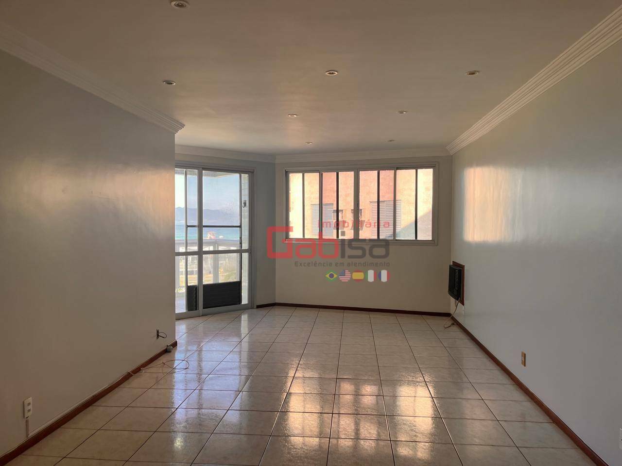 Apartamento à venda com 3 quartos, 150m² - Foto 4