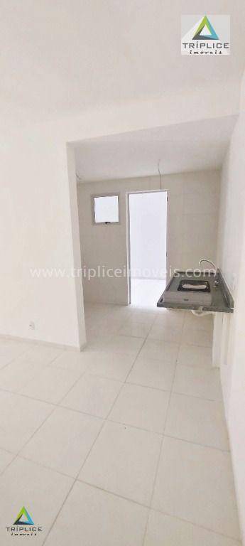 Apartamento à venda com 2 quartos, 80m² - Foto 3
