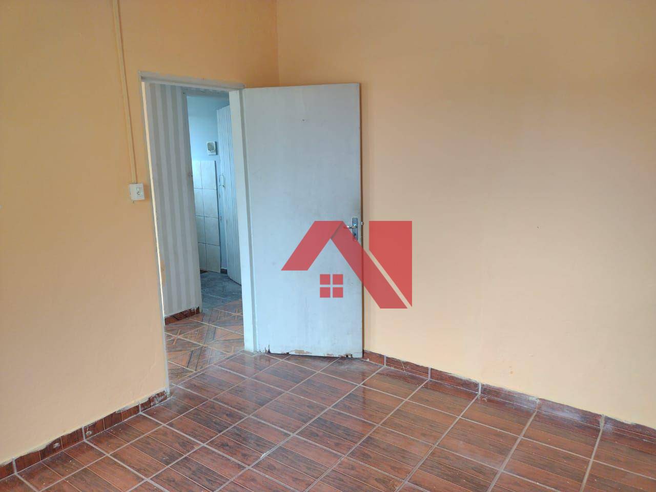 Casa para alugar com 2 quartos, 70m² - Foto 6