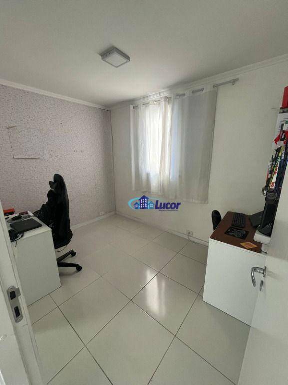 Apartamento à venda com 2 quartos, 61m² - Foto 30