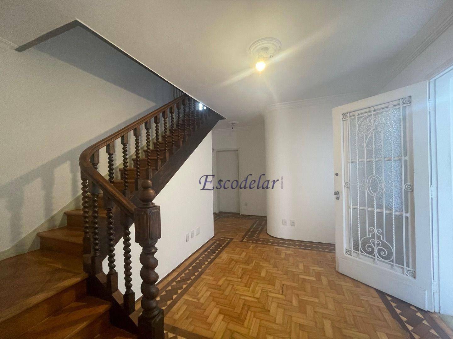 Casa para alugar com 4 quartos, 260m² - Foto 36