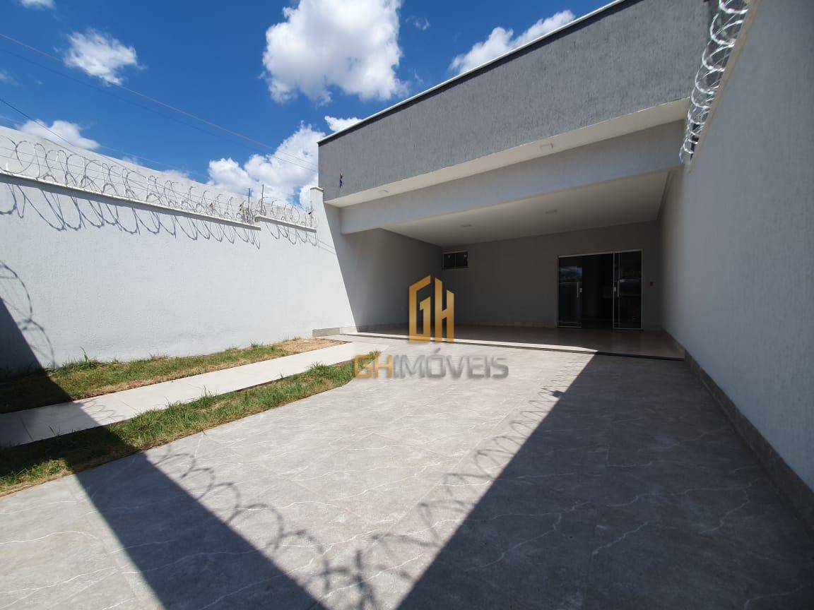 Casa à venda com 3 quartos, 145m² - Foto 2