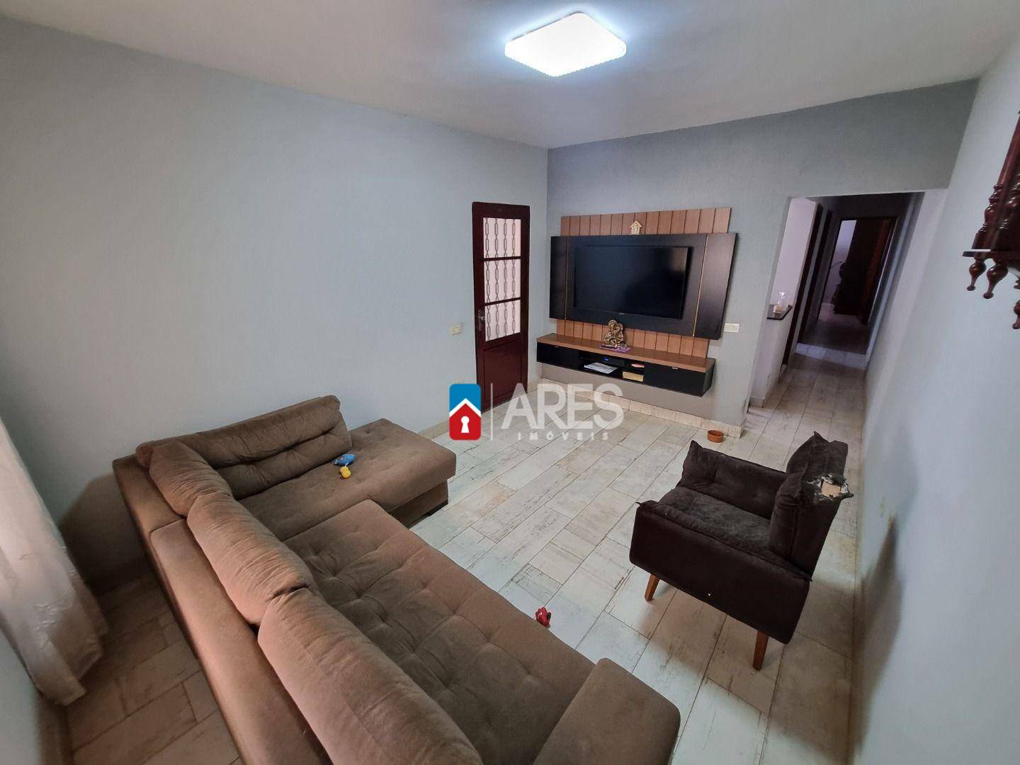 Casa à venda com 3 quartos, 116m² - Foto 3