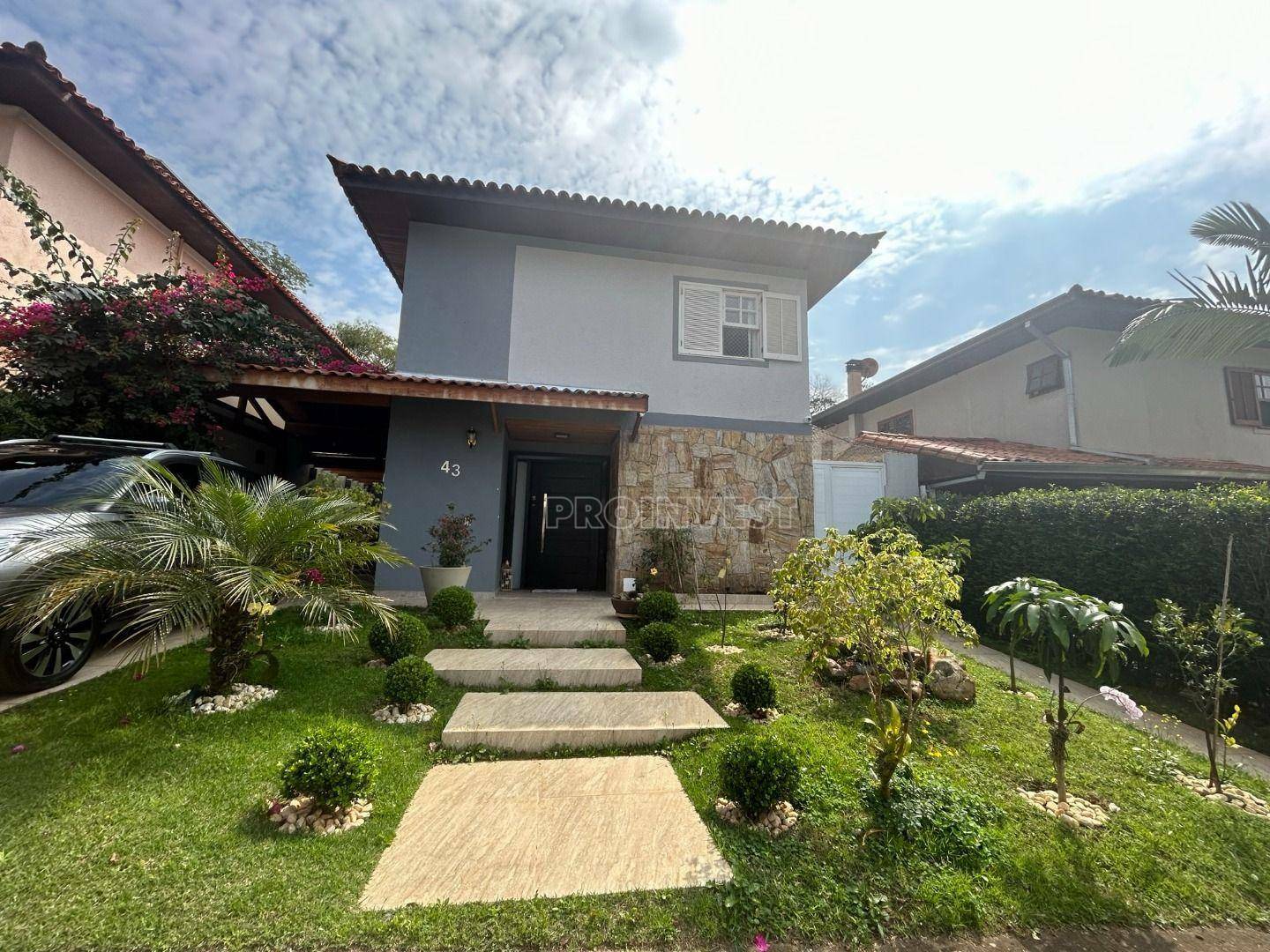 Casa de Condomínio à venda com 4 quartos, 270m² - Foto 3