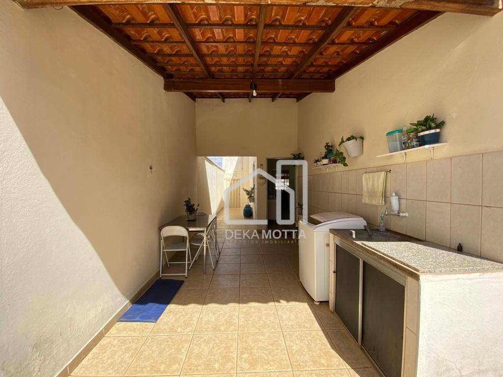 Casa à venda com 3 quartos, 240m² - Foto 58