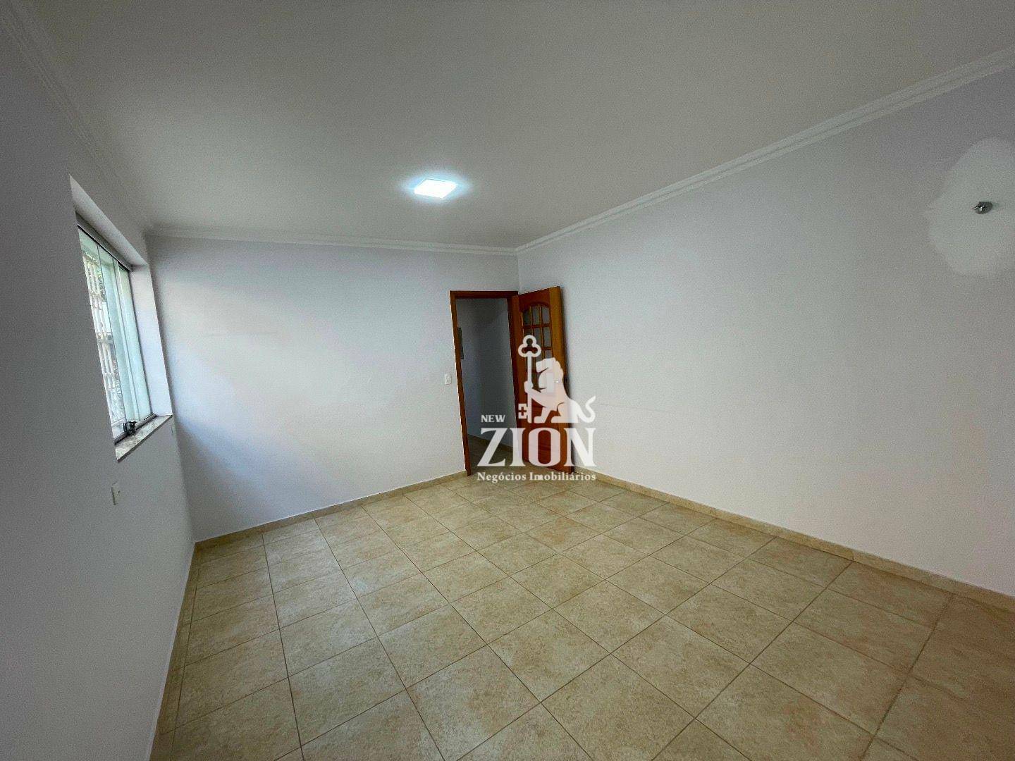 Casa à venda com 3 quartos, 181m² - Foto 5