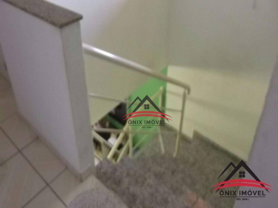 Casa de Condomínio à venda com 2 quartos, 180m² - Foto 23