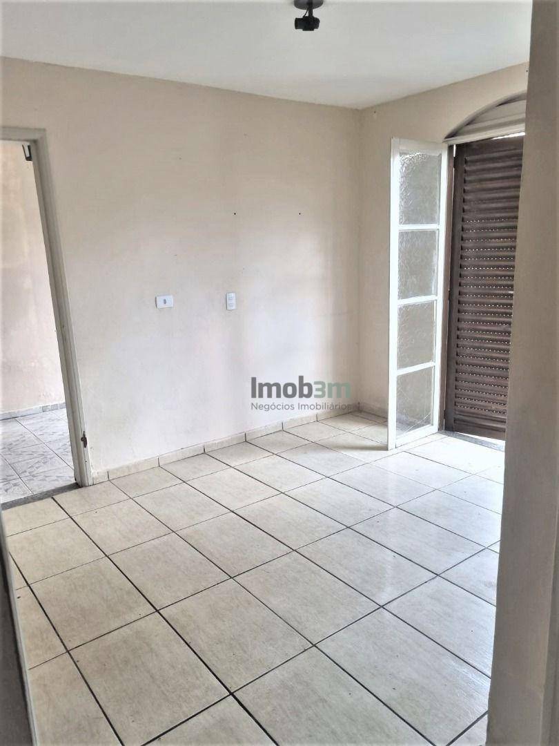 Casa à venda com 3 quartos, 200m² - Foto 10