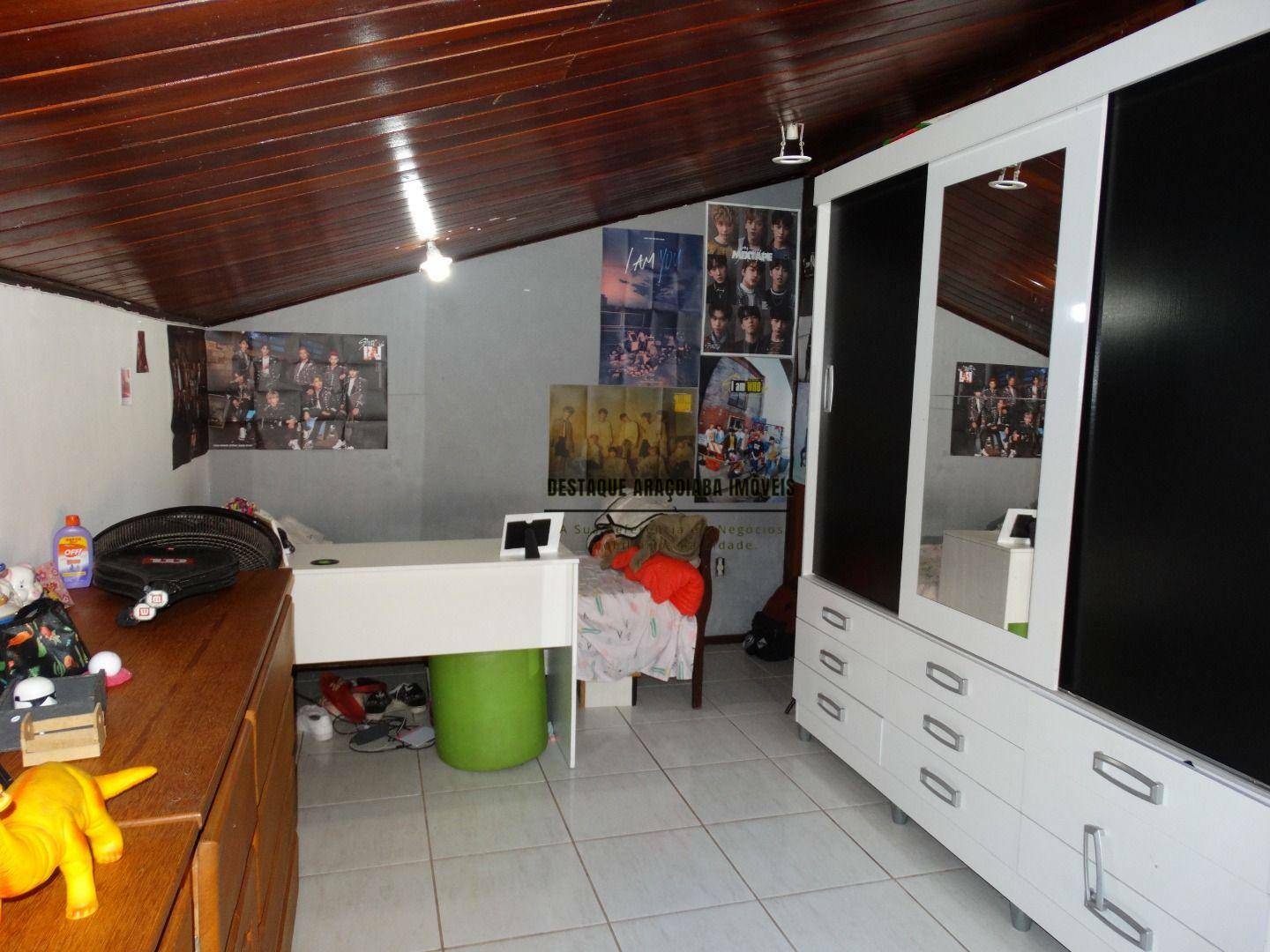 Casa à venda com 3 quartos, 250m² - Foto 18