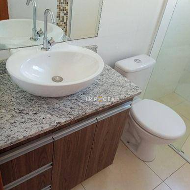 Apartamento para alugar com 2 quartos, 65m² - Foto 14