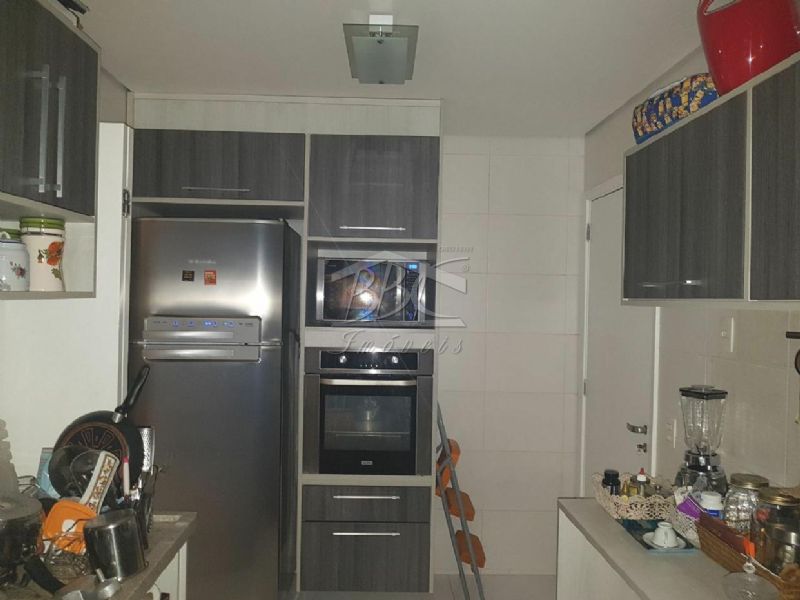 Apartamento à venda com 4 quartos, 200m² - Foto 9