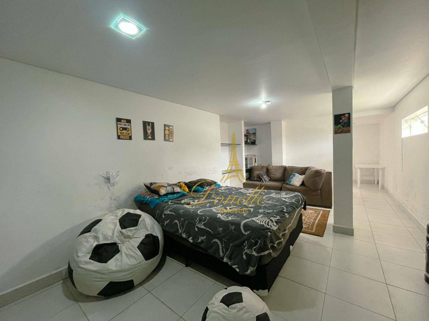 Sobrado à venda com 4 quartos, 323m² - Foto 18