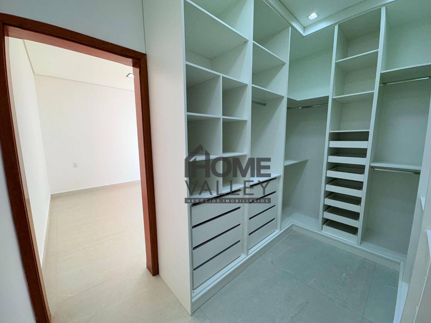 Casa de Condomínio à venda com 3 quartos, 180m² - Foto 18