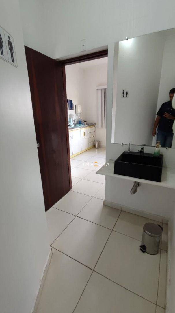 Casa à venda com 5 quartos, 248m² - Foto 28