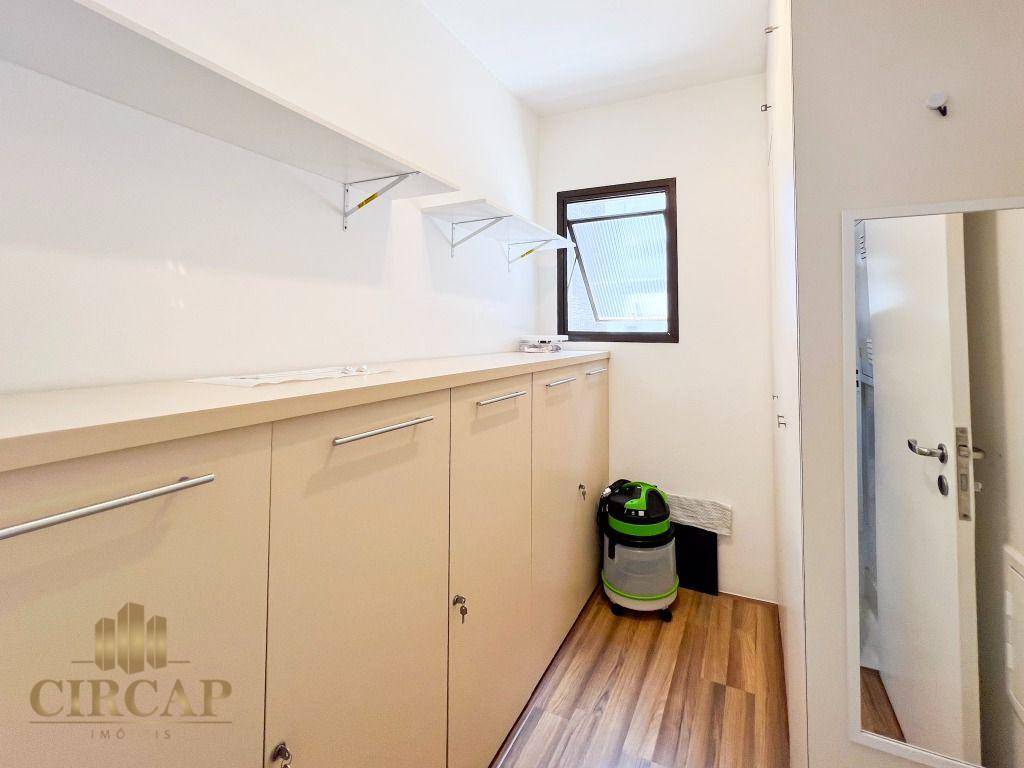 Apartamento à venda com 4 quartos, 181m² - Foto 21