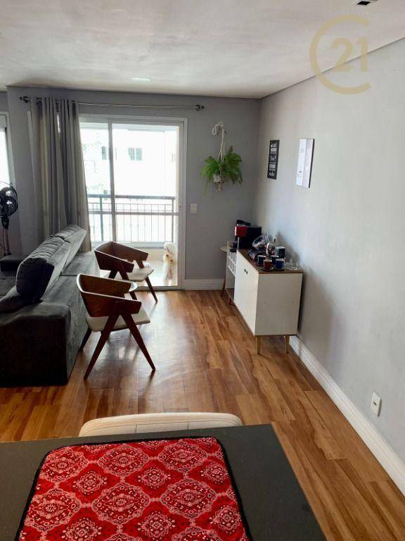 Apartamento à venda com 2 quartos, 70m² - Foto 5