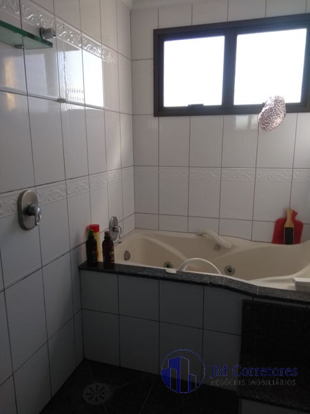 Apartamento à venda com 3 quartos, 150m² - Foto 13