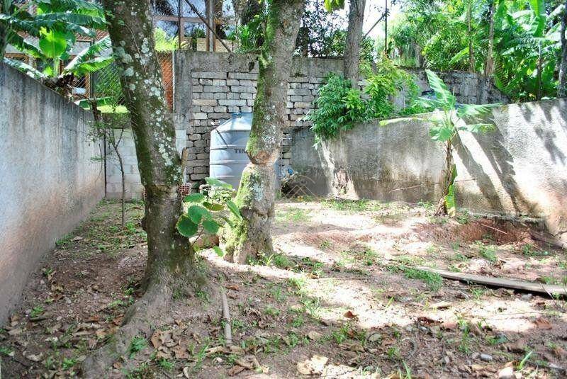 Sobrado à venda e aluguel com 3 quartos, 240m² - Foto 2