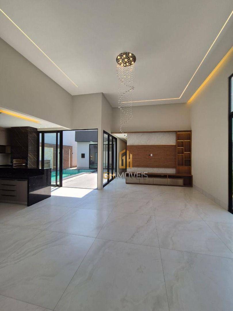 Casa à venda com 4 quartos, 230m² - Foto 41