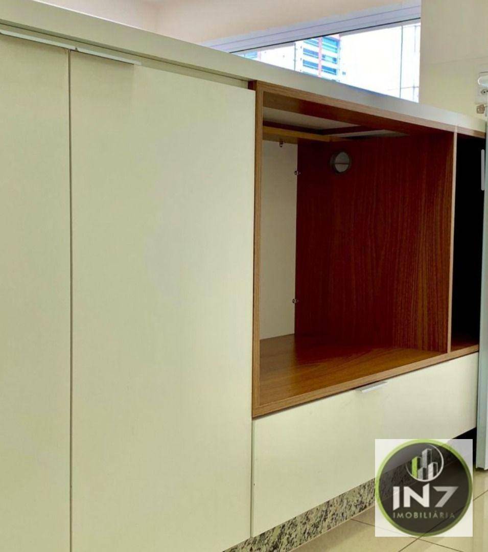 Apartamento à venda com 3 quartos, 107m² - Foto 7