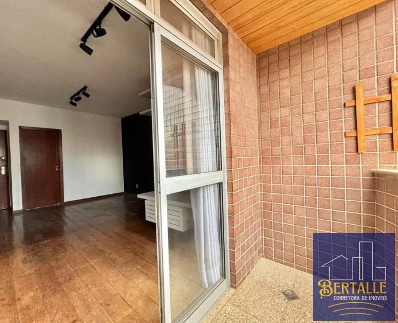 Apartamento à venda com 3 quartos, 80m² - Foto 4