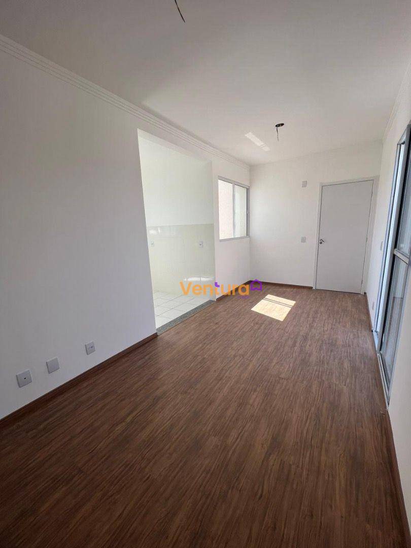 Apartamento para alugar com 2 quartos, 60m² - Foto 15