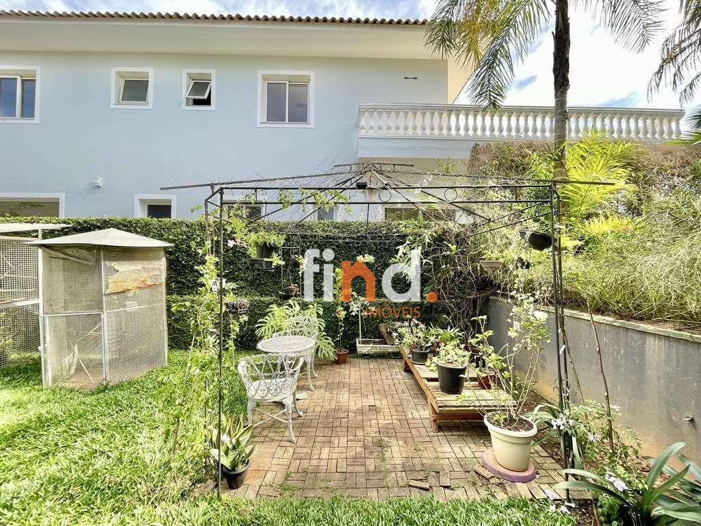 Casa de Condomínio à venda com 4 quartos, 380m² - Foto 38